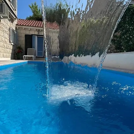 Ardura - Island **** Bol. Island Brac Apartment Bol