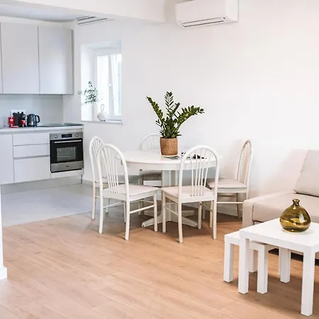 Apartment Ardura - Island **** Bol. Island Brac
