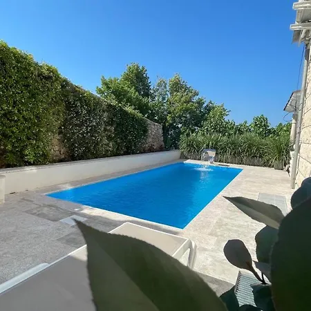Appartement Ardura - Island **** Bol. Island Brac Bol